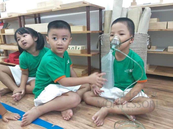 Ngôi trường tràn đầy yêu thương và đầy ắp tiếng cười