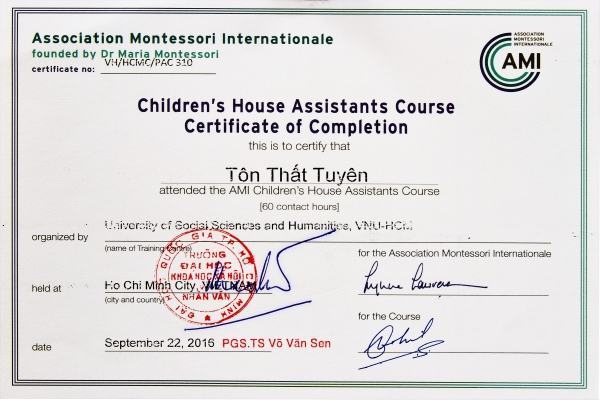 Bằng Montitute của Viện Hoa Kỳ và tổ chức AMI cấp