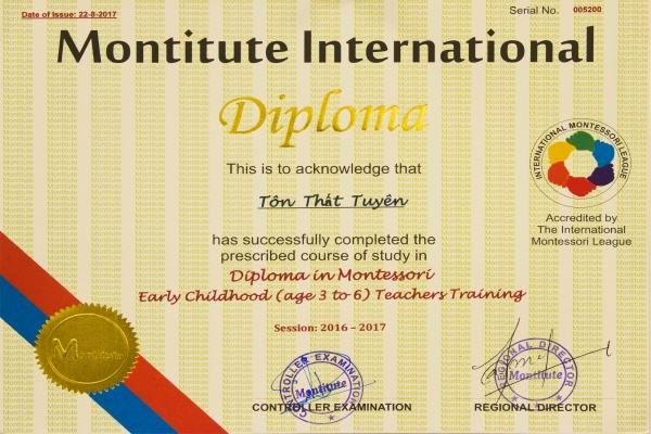 Bằng Montitute của Viện Hoa Kỳ và tổ chức AMI cấp