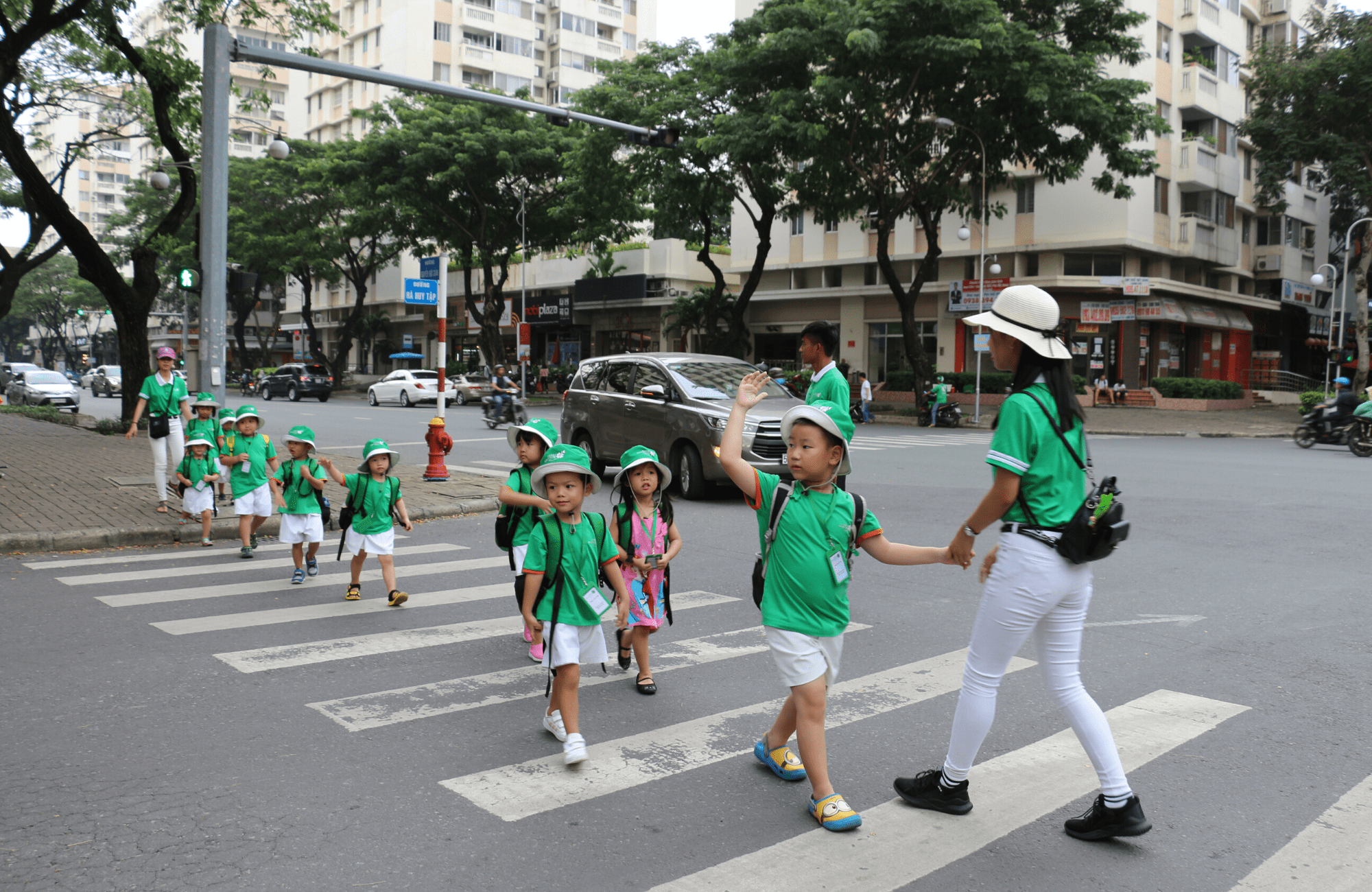 Một ngày của trẻ tại trường mầm non Clover Montessori